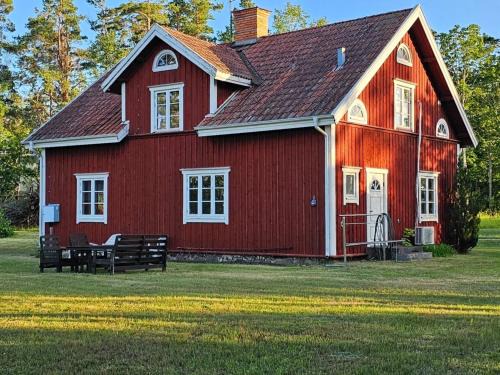 Oskarshamn Municipality House | 5 person holiday home in FÅRBO