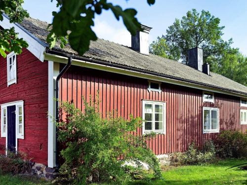 Vaddo House | 5 person holiday home in VÄDDÖ