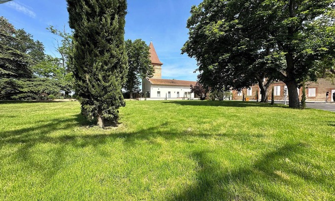 Saint-Lieux-les-Lavaur House | 5-star gîte with private pool at Pigeonnier d'En Barreau