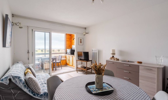 Courseulles-sur-Mer Apartment | 50 m² Apartment ∙ 1 bedroom ∙ 4 guests