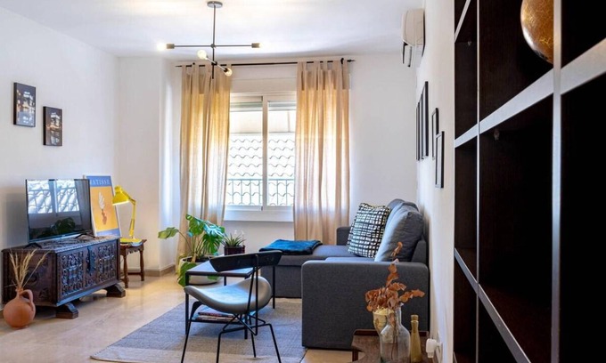 Central District Apartment | 50 m² Apartment ∙ 4 guests