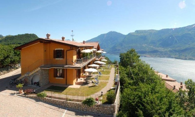Tignale Apartment | 50 m² Apartment ∙ 2 bedrooms ∙ 6 guests