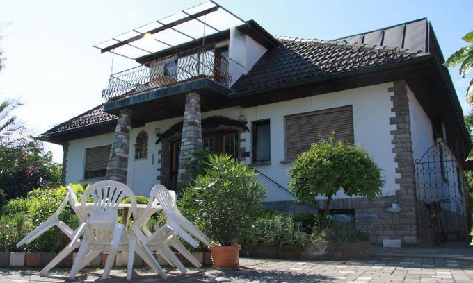 Oberasbach Bed & Breakfast | 50 m² Bed and breakfast ∙ 5 guests