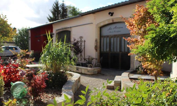 Beaune Bed & Breakfast | 50 m² Bed and breakfast ∙ 2 bedrooms ∙ 4 guests
