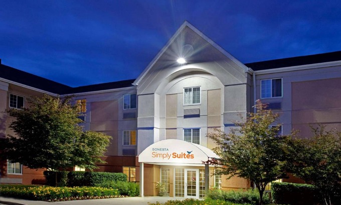 Waukegan Hotel | 50 m² Hotel ∙ 127 guests
