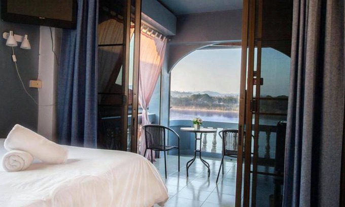 Chiang Khan Hotel | 50 m² Hotel ∙ 5 guests