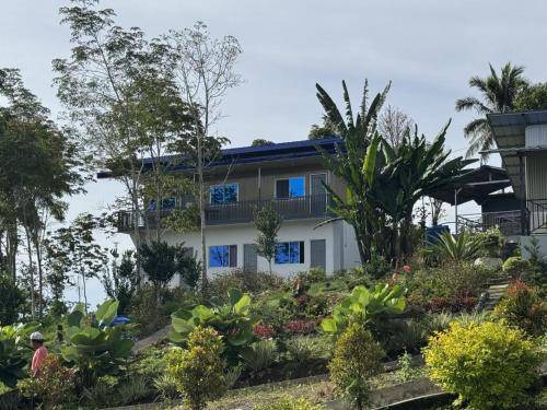 Arakan Cabin | 50 m² Lodge ∙ 18 guests