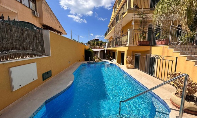 Marina di Ragusa Villa | 500 m² Villa ∙ 7 bedrooms ∙ 22 guests