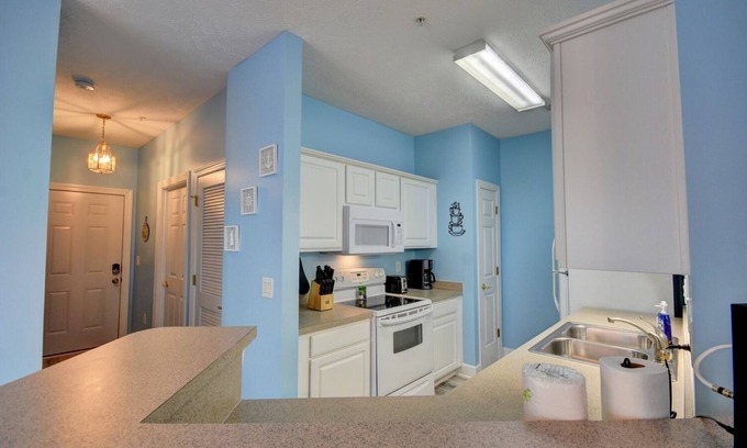 Waterford Plantation Condo | 5001 Harvest Drive #103 3 Bedroom Condo by Redawning