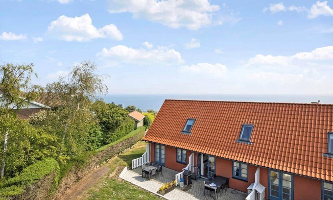Gudhjem Apartment | 52 m² Apartment ∙ 2 bedrooms ∙ 4 guests