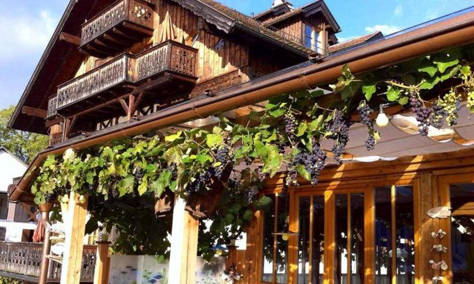 Altmuenster Bed & Breakfast | 52 m² Bed and breakfast ∙ 4 guests