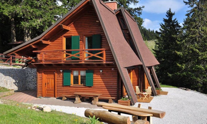 Ambroz pod Krvavcem Apartment | 55 m² Apartment ∙ 2 bedrooms ∙ 8 guests