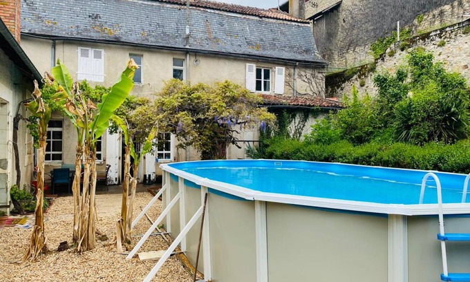 Persac House | 55 m² House ∙ 2 bedrooms ∙ 4 guests