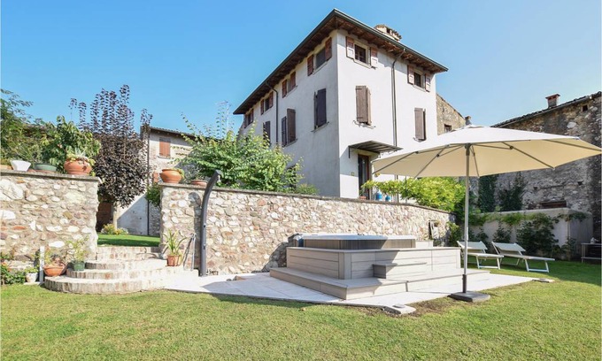 Castellaro Lagusello Apartment | 55 m² Apartment ∙ 1 bedroom ∙ 5 guests