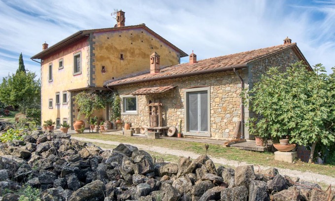 Ossaia House | 550 m² House ∙ 3 bedrooms ∙ 8 guests