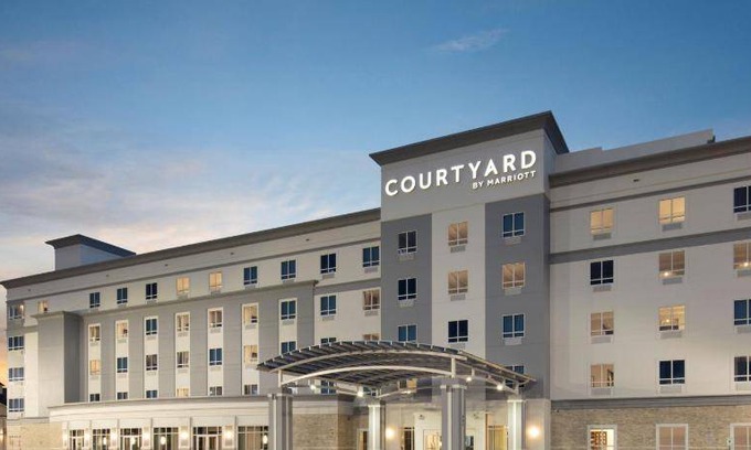 Clear Lake Shores Hotel | 56 m² Hotel ∙ 127 guests