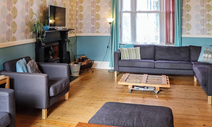 Rhiwbryfdir Cottage | 6 bedroom accommodation in Blaenau Ffestiniog