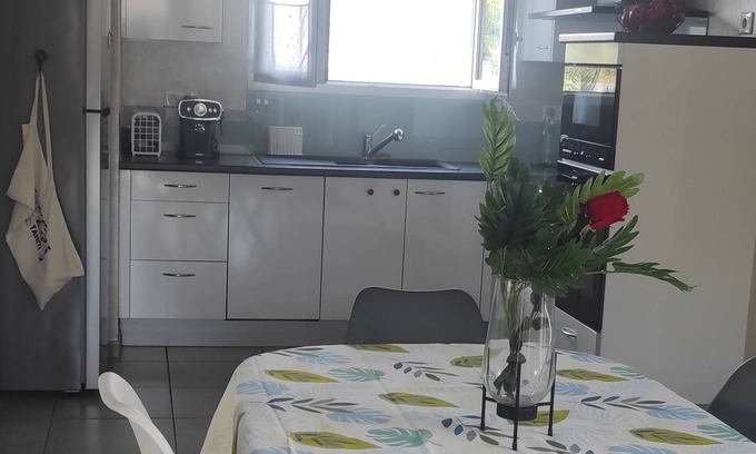 Colomiers House | 6-bedroom house in quiet subdivision