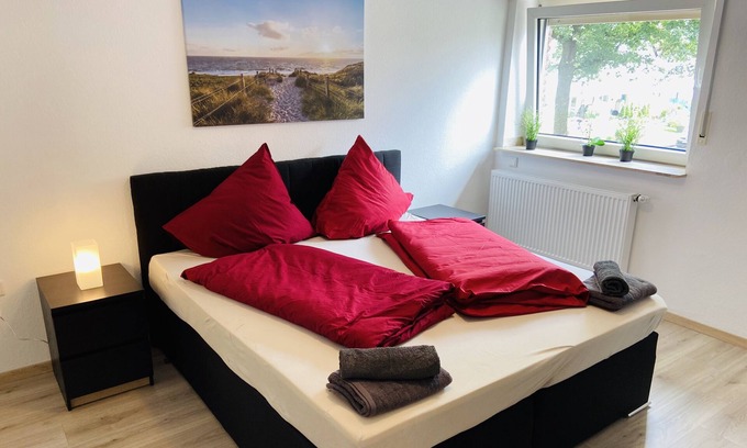 Marienloh House | 6 bedrooms, 11 beds, 2 living rooms, own parking spaces