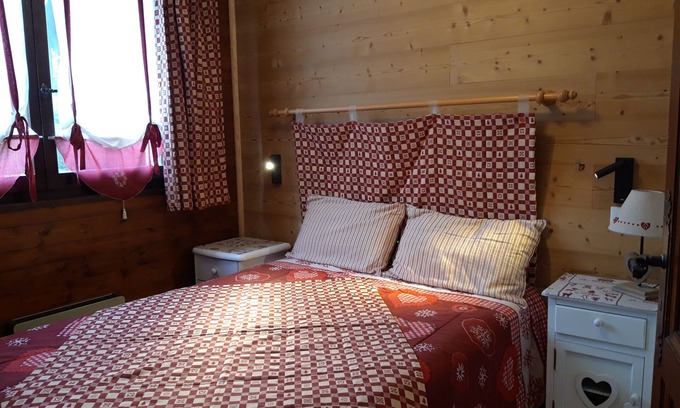 La Chapelle-d'Abondance Apartment | 6 Pers Cosy apartment with suny South view close ski slopes and the river