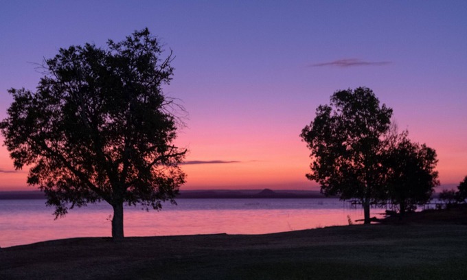 Buchanan Dam House | 60-Acre Rustic Elegance | Perfect for Corporate Retreats or Family Gatherings
