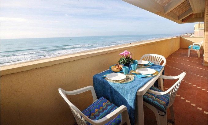 Torvaianica Apartment | 60 m² Apartment ∙ 1 bedroom ∙ 4 guests