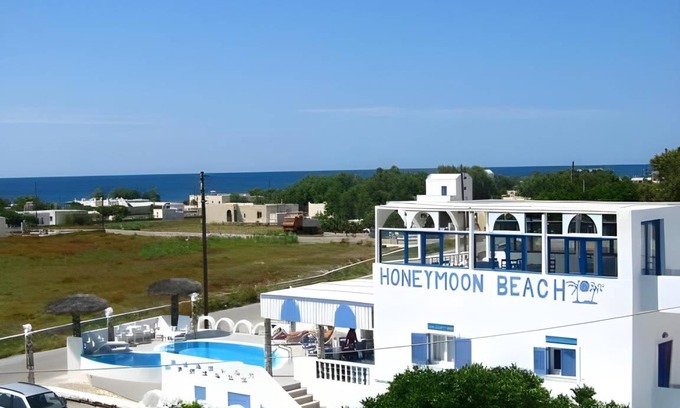 Perivolos Apartment | 60 m² Serviced apartment ∙ 2 bedrooms ∙ 6 guests