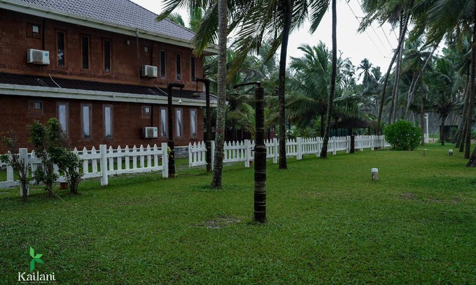 Neeleshwar Hotel | 600 m² Hotel ∙ 2 guests