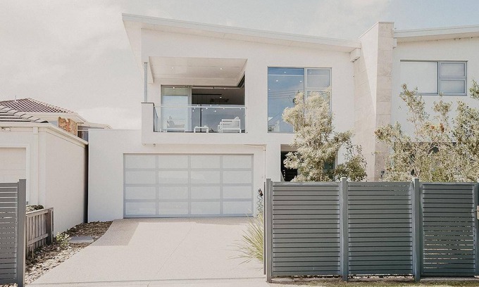 Dromana House | 600 m² House ∙ 4 bedrooms ∙ 10 guests