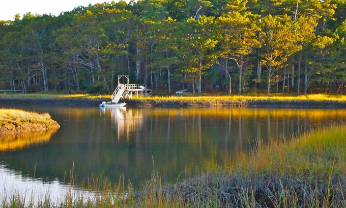 Kittery Point House | 600' of Waterfront Chauncey Creek House, fenced yard, office, walk to the beach