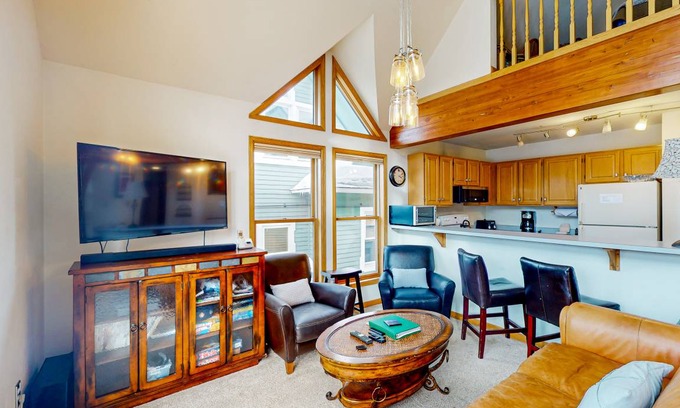 Historic District Condo | 62 m² Condo ∙ 1 bedroom ∙ 2 guests