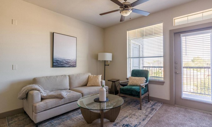 Spring Apartment | 63 m² Apartment ∙ 1 bedroom ∙ 2 guests