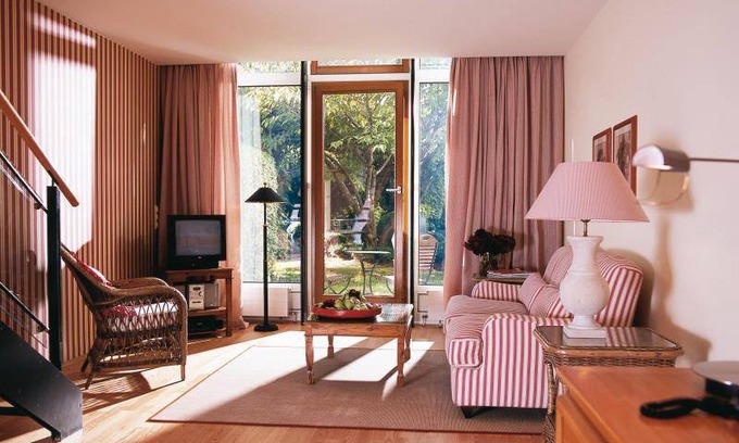 Portuguese Quarter Apartment | 65 m² Apartment ∙ 127 guests
