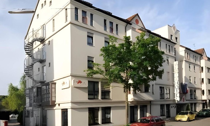 Weststadt Hotel | 65 m² Hotel ∙ 127 guests