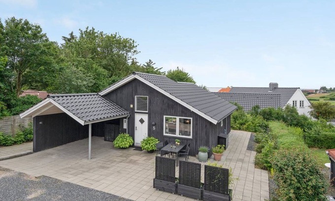 Sjaelborg House | 65 m² House ∙ 1 bedroom ∙ 4 guests