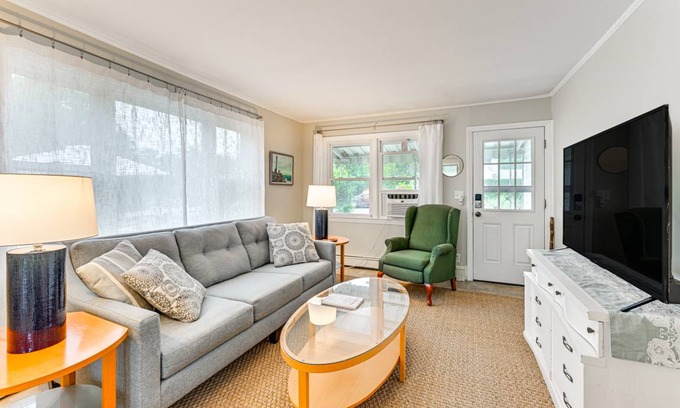 East Quogue House | 65 m² House ∙ 2 bedrooms ∙ 4 guests