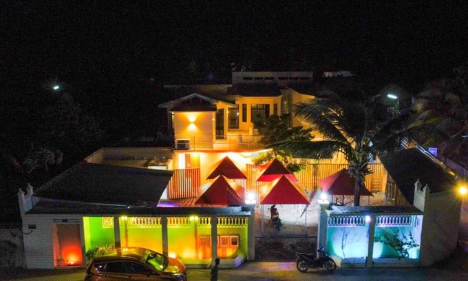 Maradhoo House | 65 m² Motel ∙ 3 guests
