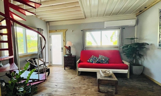 Islote Apartment | 681 Vantel - It’s a van life!