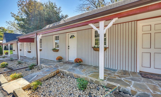 Cave City Apartment | 7 Mi to Mammoth Cave Nat'l Park: Cozy Apartment!