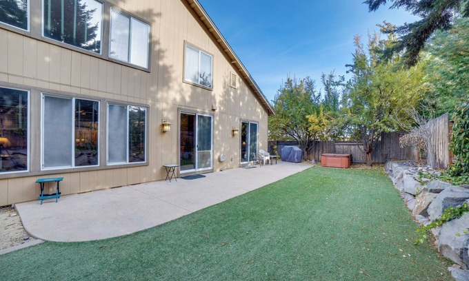 Northwest Reno House | 7 Miles to Downtown Reno w/Hot Tub: Cozy Getaway