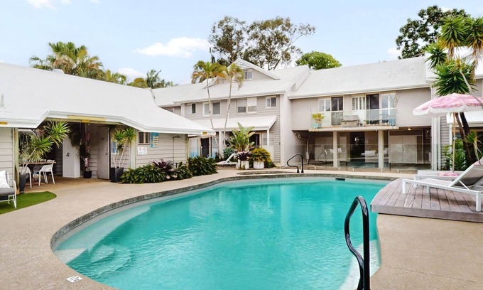 Noosaville Apartment | 7 Pelican Beach Resort