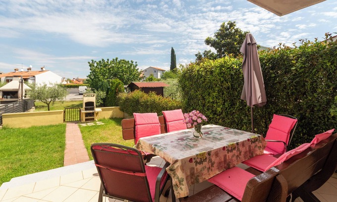 Brulo House | 7 persons, only 400m from Brulo beach, 3 bedrooms, 2 bathrooms and garden.