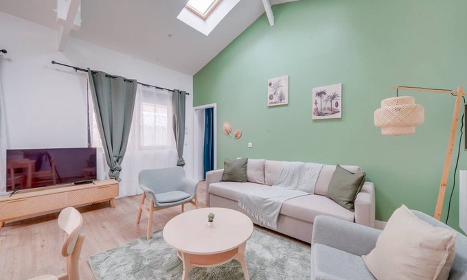 Saint-Bruno - Saint-Victor Apartment | 70 m² Apartment ∙ 2 bedrooms ∙ 4 guests
