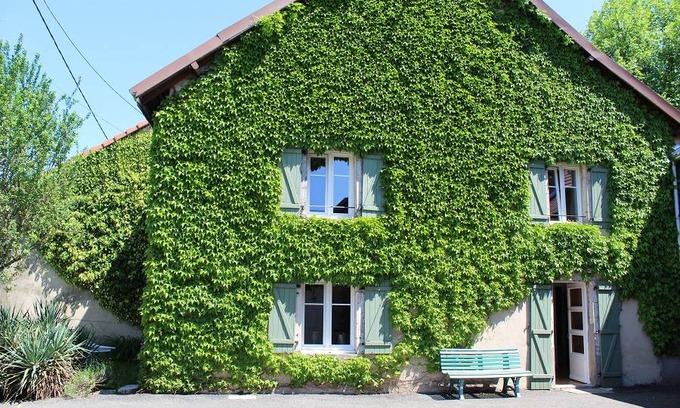 Saint-Maurice-Colombier House | 70 m² Gîte ∙ 2 bedrooms ∙ 5 guests