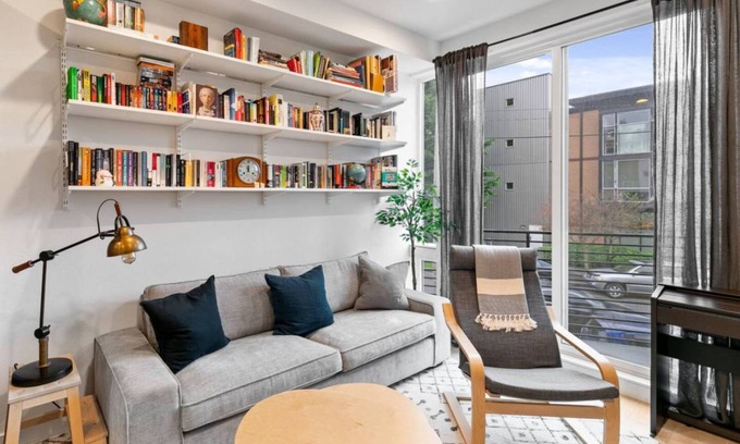 University District Apartment | 70 m² Apartment ∙ 2 bedrooms ∙ 4 guests
