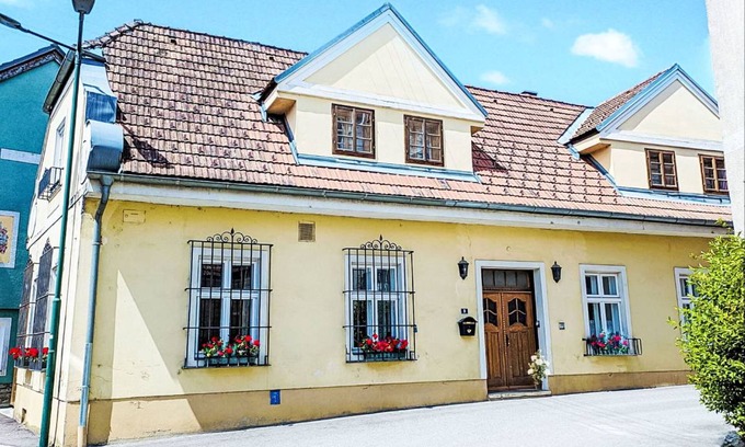 Aggsbach Markt Apartment | 70 m² Apartment ∙ 1 bedroom ∙ 2 guests