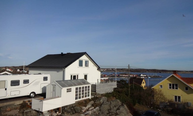 Halso Apartment | 70 m² Apartment ∙ 2 bedrooms ∙ 7 guests