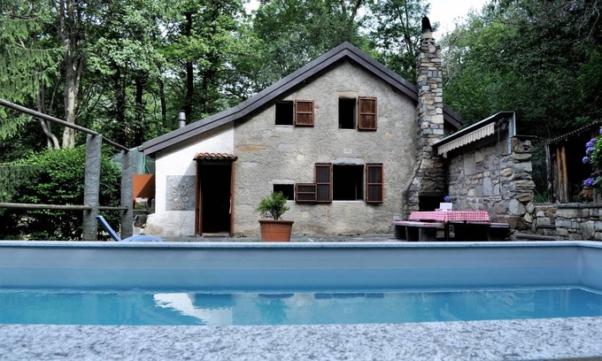 Capriasca Cottage | 70 m² Cabin ∙ 2 bedrooms ∙ 4 guests
