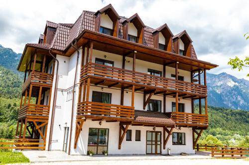 Poiana Tapului Apartment | 70 m² Serviced apartment ∙ 2 bedrooms ∙ 6 guests