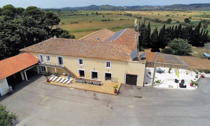 Lespignan House | 700 m² House ∙ 6 bedrooms ∙ 20 guests